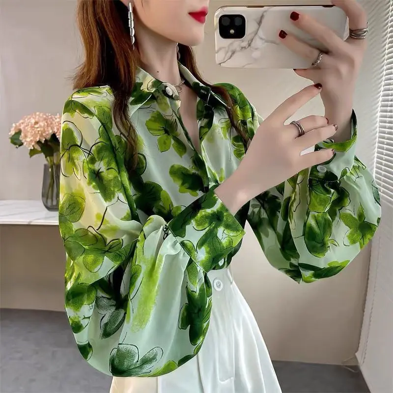 Women's Spring and Autumn New Fashion POLO Collar Print Button Casual Versatile Lantern Sleeve Loose Chiffon Shirt Cardigan Tops