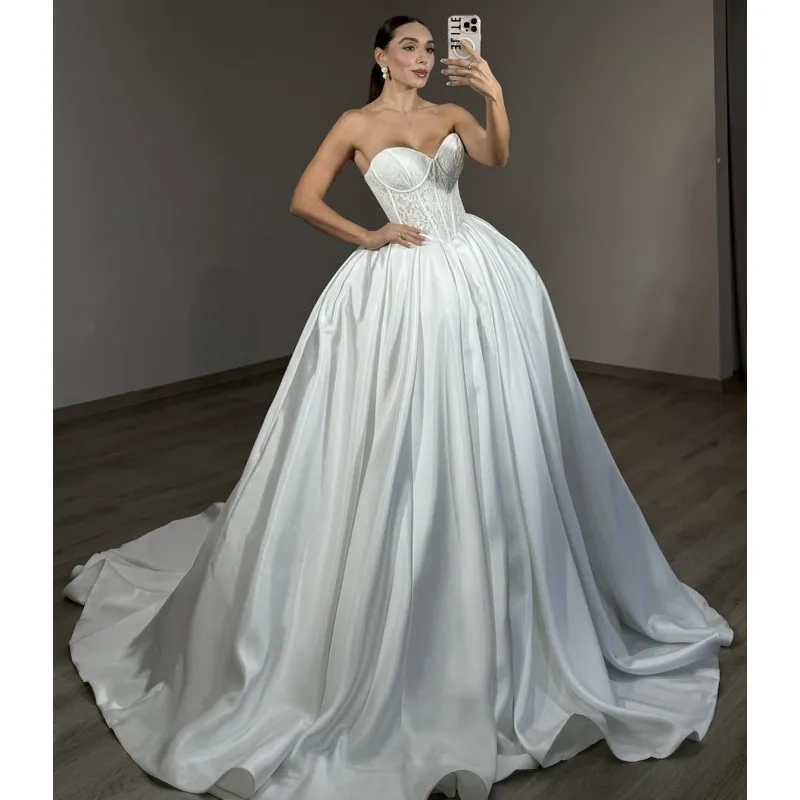 Lace Wedding Dresses Sweetheart Sleeveless High Quality Satin Wedding Dresses Lace Up Back Bridal Gowns vestido de noiva Fashion