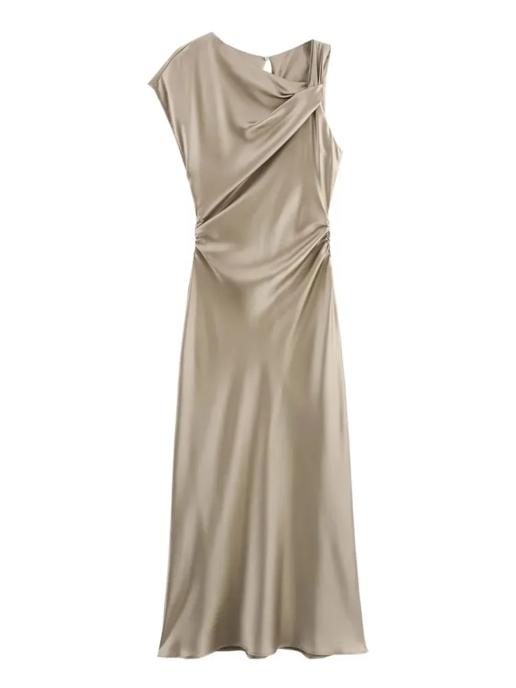 فستان أنيق من الساتان للنساء موضة مطوي مثير بدون أكمام فساتين طويلة 2025 صيف جديد عتيق سادة نحيف للحفلات المسائية