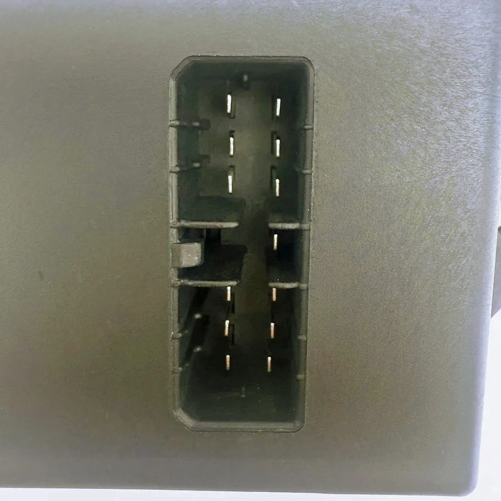 OE: 500321679 4852650 4860433 Flasher Relay For Iveco EurocargoWear Parts