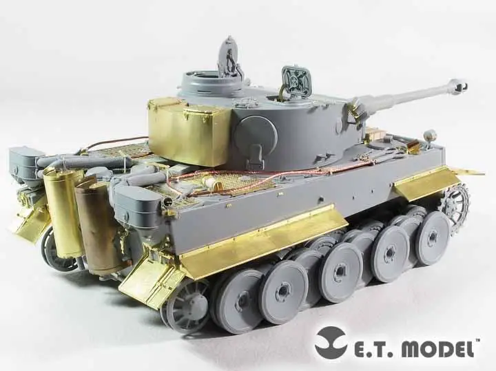 ET Model 1/35 EA35-109 WWII German TIGER I Fender & Side Skirts Detail Up part (Early Production)