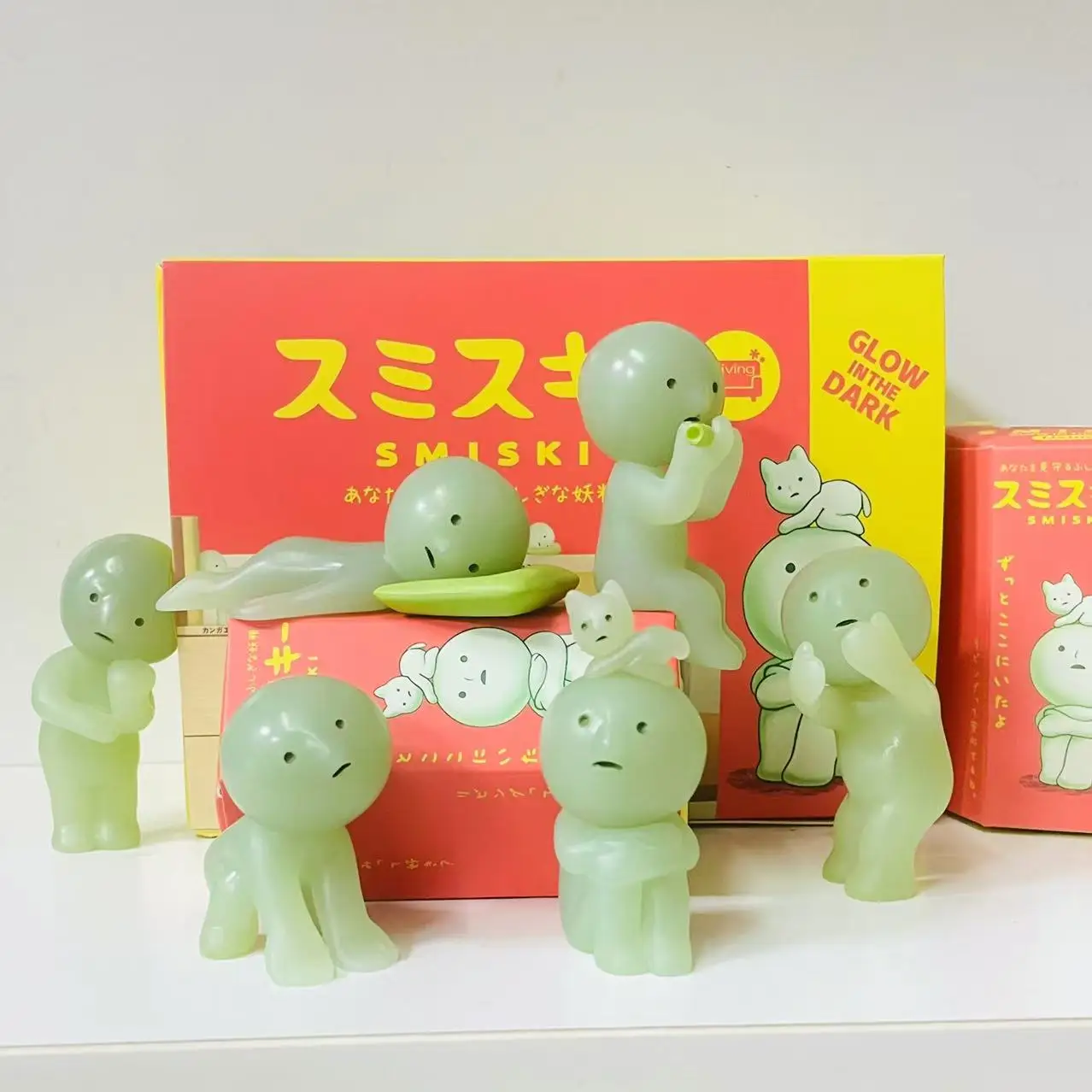 6Pcs/Box SMISKI lIVING Series Noctilucent Green Doll Blind Box Mystery Box Action Figures Model Toy Fans Children Christmas Gift