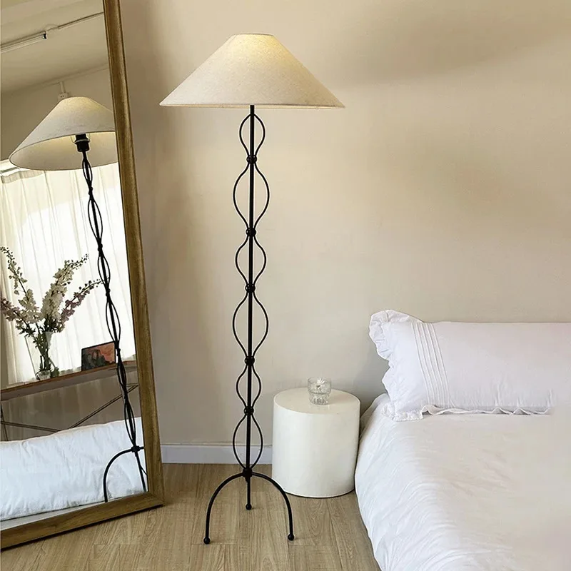 

Nordic Vintage Fabric Led Floor Lamp Living Room Study Bedroom Bedside Lamps Home Decor Sofa Corner Standing Lights Home Decor