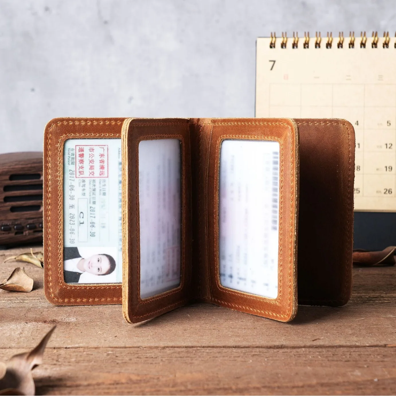 

Vintage Men's Wallet Genuine Leather Credit Card Holder Wallet Short Drivers License 5 Transparent Windows ID Card Cases