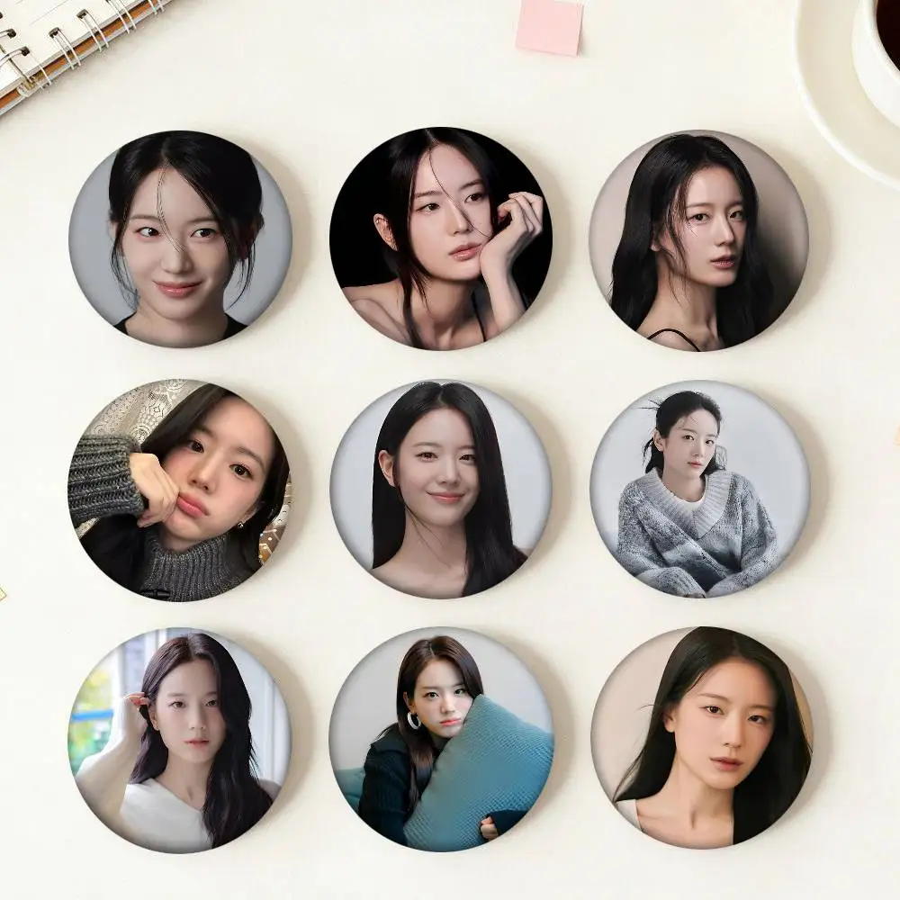 Actor Jang Gyu Ri Round Badges Can Be Used To Decorate Clothes And Backpack Pins