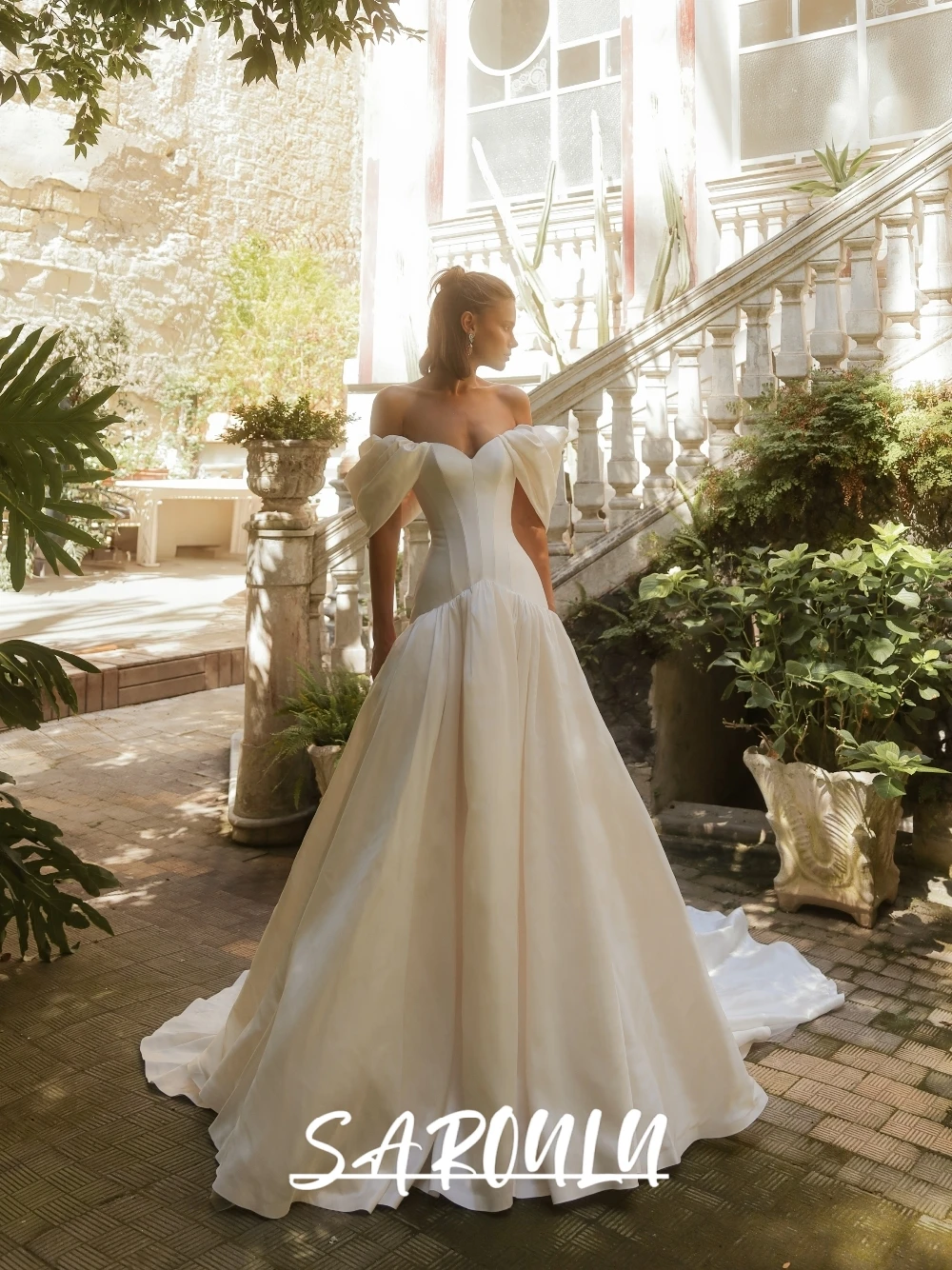 SAROULU Flowy Romantic Satin Wedding Dress Princess Off Shoulder A Line Customized Bridal Gown Fitted Corset Graceful Bride Wear