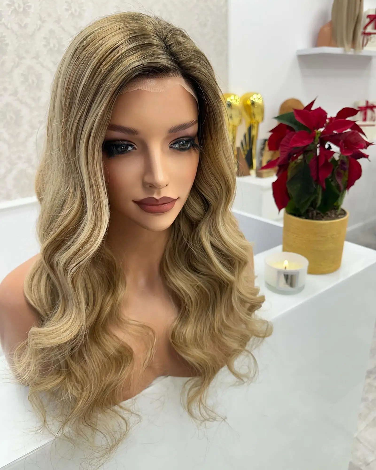 Top vente nouvelle vague de corps longue longueur synthétique dentelle frontale perruques avec des racines d'ombre mettre en évidence Ombre haute qualité fibre brune