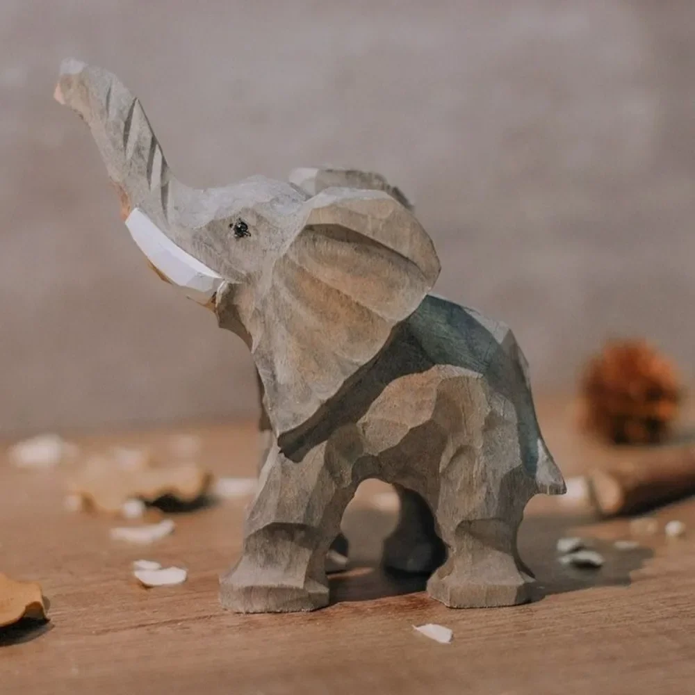 Handmade Statue Wood Carving Elephant Housewarming Gift Retro Bedroom Desk Ornament Decorative Figurines Home Decoration
