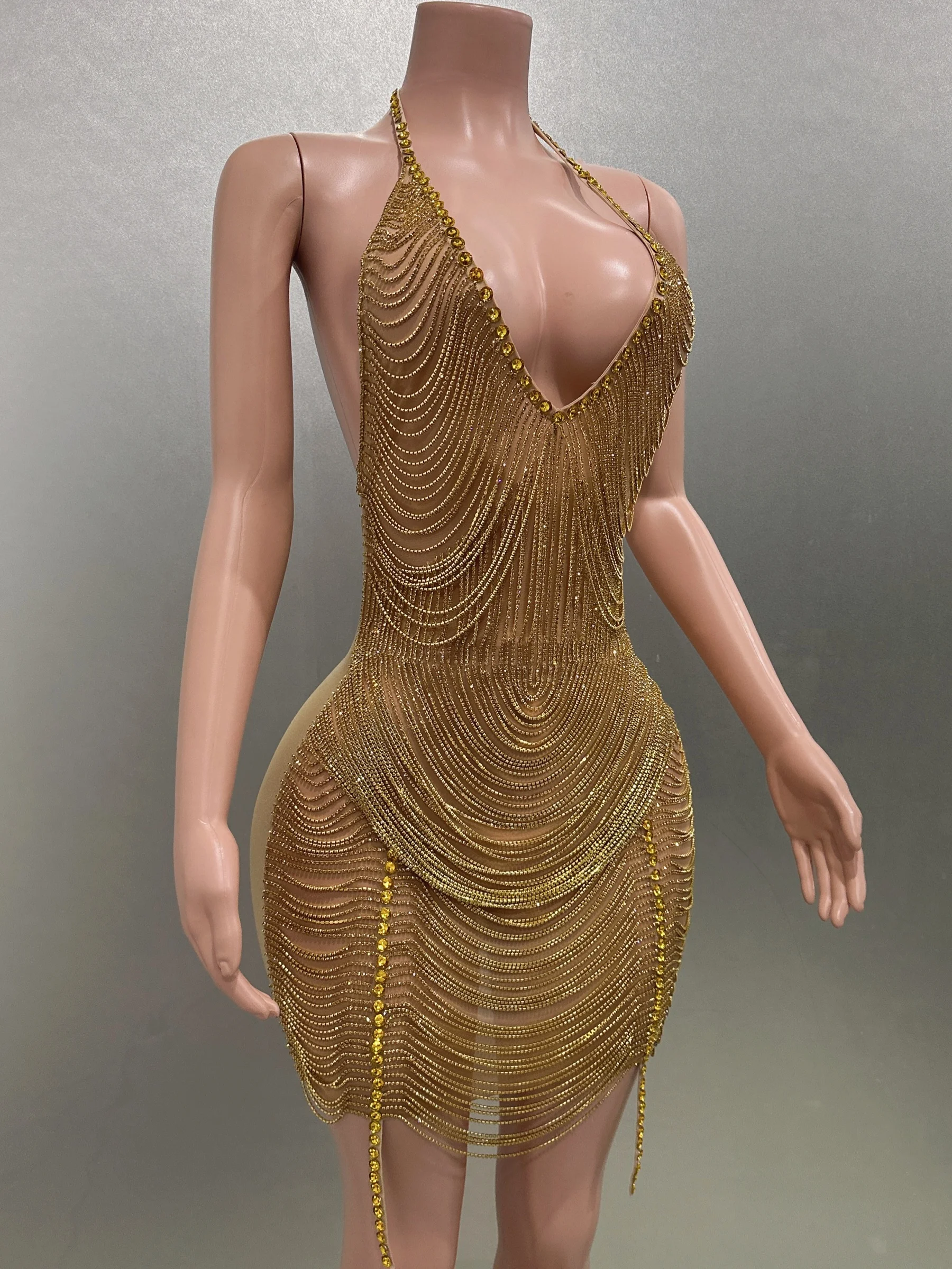 Flashing Golden Chains Tassels Sexy Halter Backless Sheath Mini Dress Bar Nightclub Evening Party Celebrate Birthday Dress