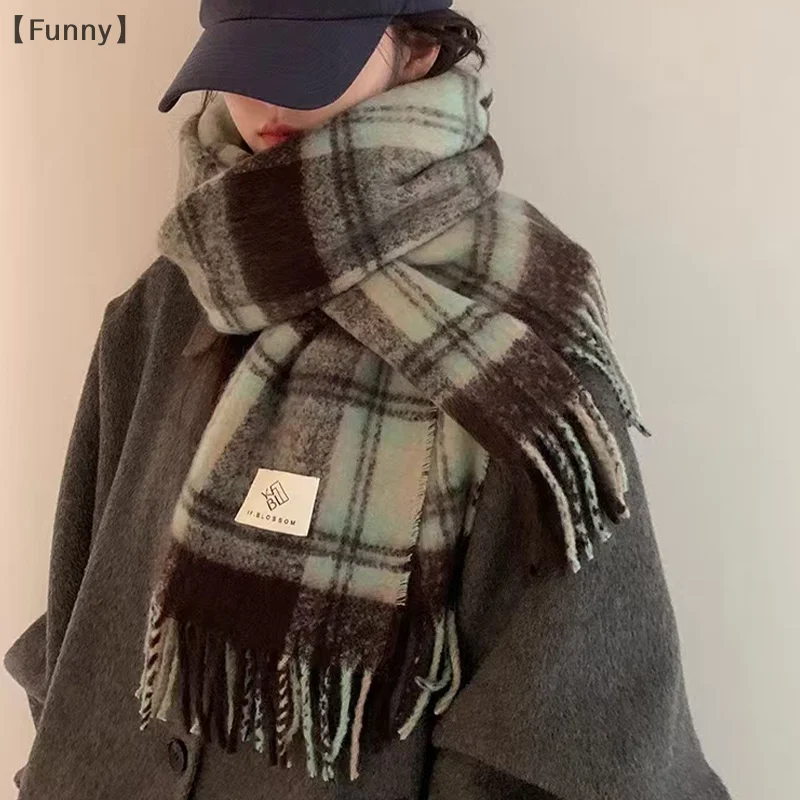 〔Lucu〕 Syal Pasangan Baru Musim Gugur dan Musim Dingin Syal Tebal Hangat Wanita Syal Leher Kotak-kotak Gaya Retro Santai