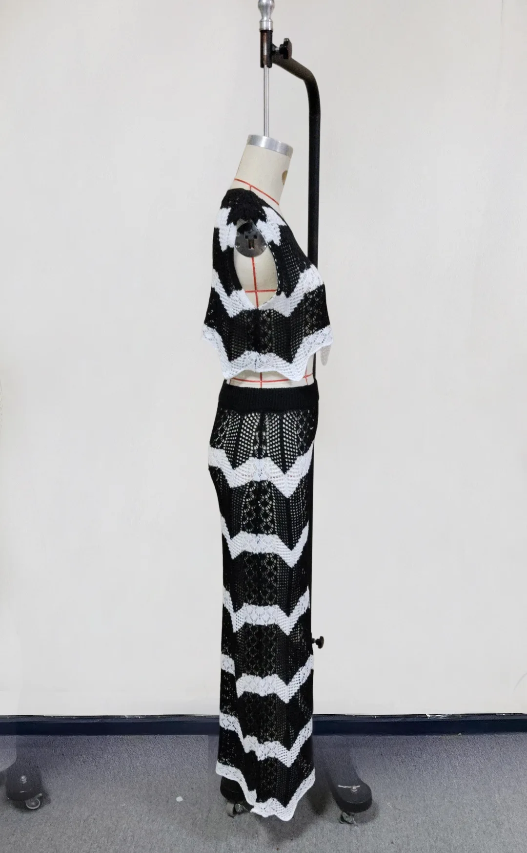 수영복 스커트 커버업 2피스 세트 여성 크롭탑과 맥시 스커트 수영복 패션 솔리드 홀로우 섹시 비치 커버업 의상