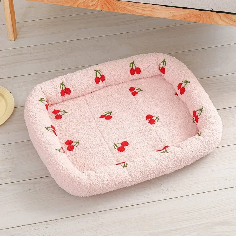 Universal Kennel Cloud Velvet Cherry Print Pet Cushion Heavy Small Dog Cat Comfortable Sleep  Bed Dog Supplies Dog bed Gift