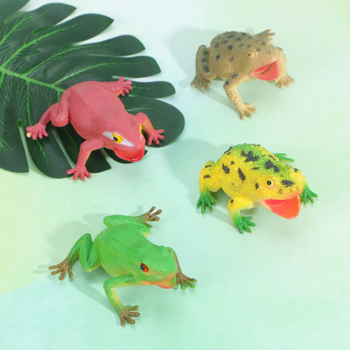 

4 PCS Pranks Joke Mini Animal Squeeze Screaming Frog Tricky Prop Vocalize