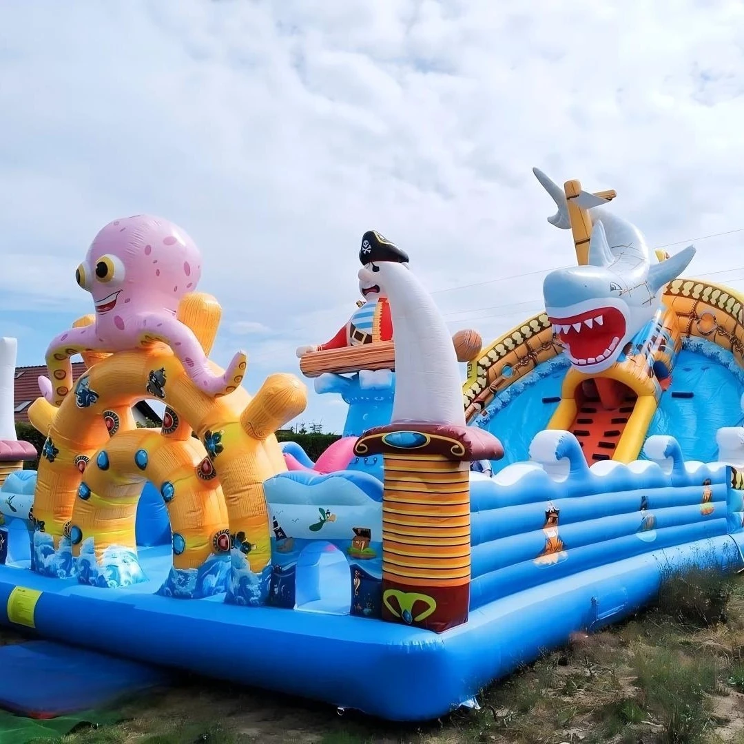 

Customized Inflatable Castle, Made of PVC, Includes A Repair Kit and Blower, Suitable for Children, Families, and Shopping Malls