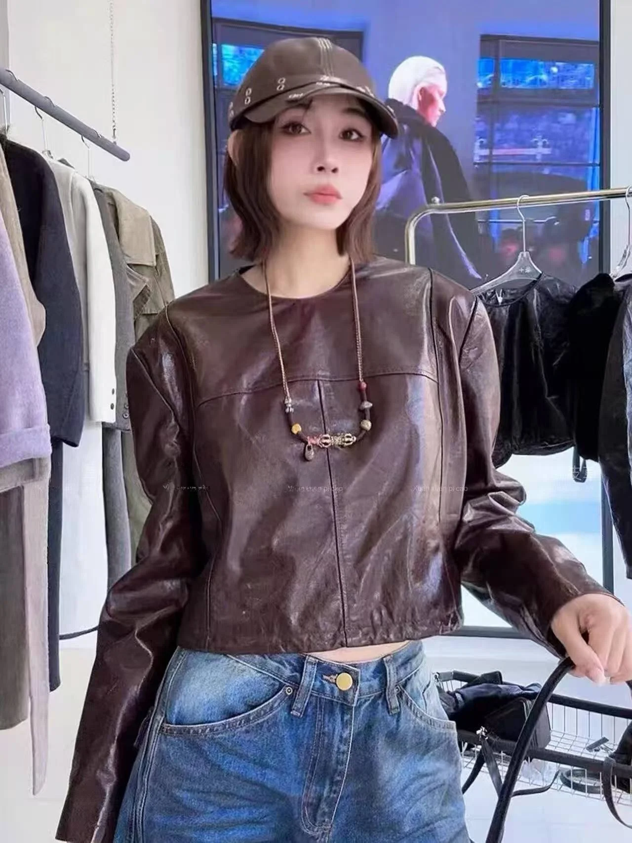 

Ning 2025 New Sle Women's Leather Jaet eepskin Genuine Leather Long Sve Zipper Closure Luxury Feel Coat