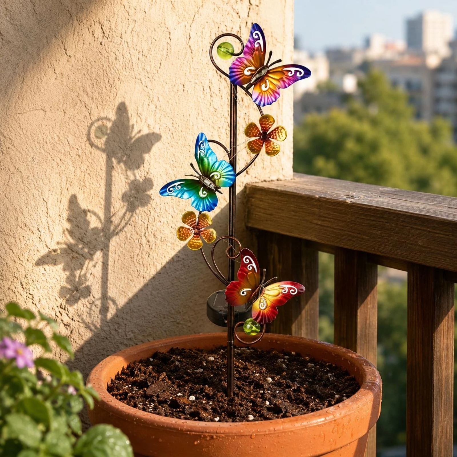 Metal Butterfly Solar Stake Decorative Solar Butterfly Garden Light Flower Stake Light Multicolored Outdoor Decor for Yard