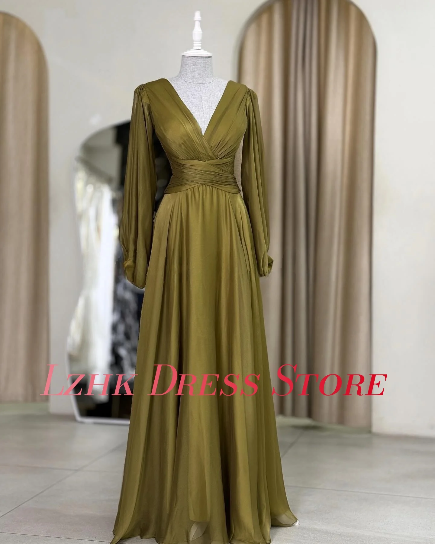 فستان سهرة شيفون مثير مخصص على شكل حرف a عالي الجودة وأكمام طويلة ورقبة على شكل حرف v طول الأرض فستان سهرة نسائي