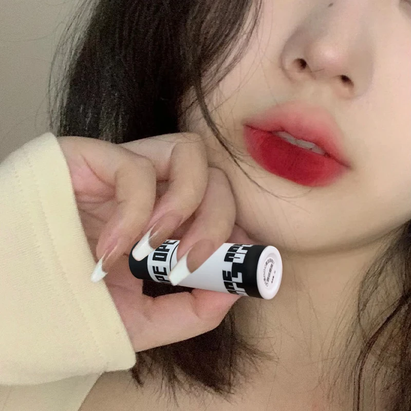 マットベルベットリップグロス防水液体口紅ヌードブラウン唇ティント泥メイクラテコーヒーリップ釉薬化粧品