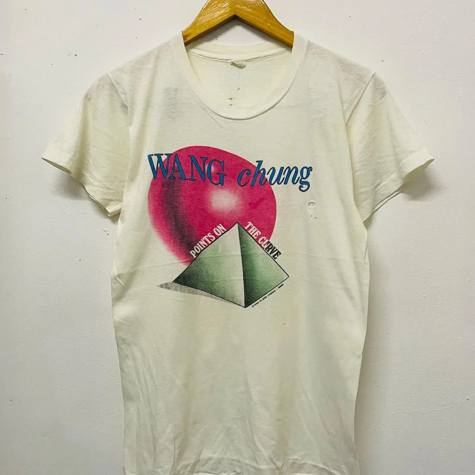 Vintage 80s Wang Chung Points On The Curve 1984 Album T Shirt New Wave Synth Pop White vintage Washed Unisex graphic streetwear