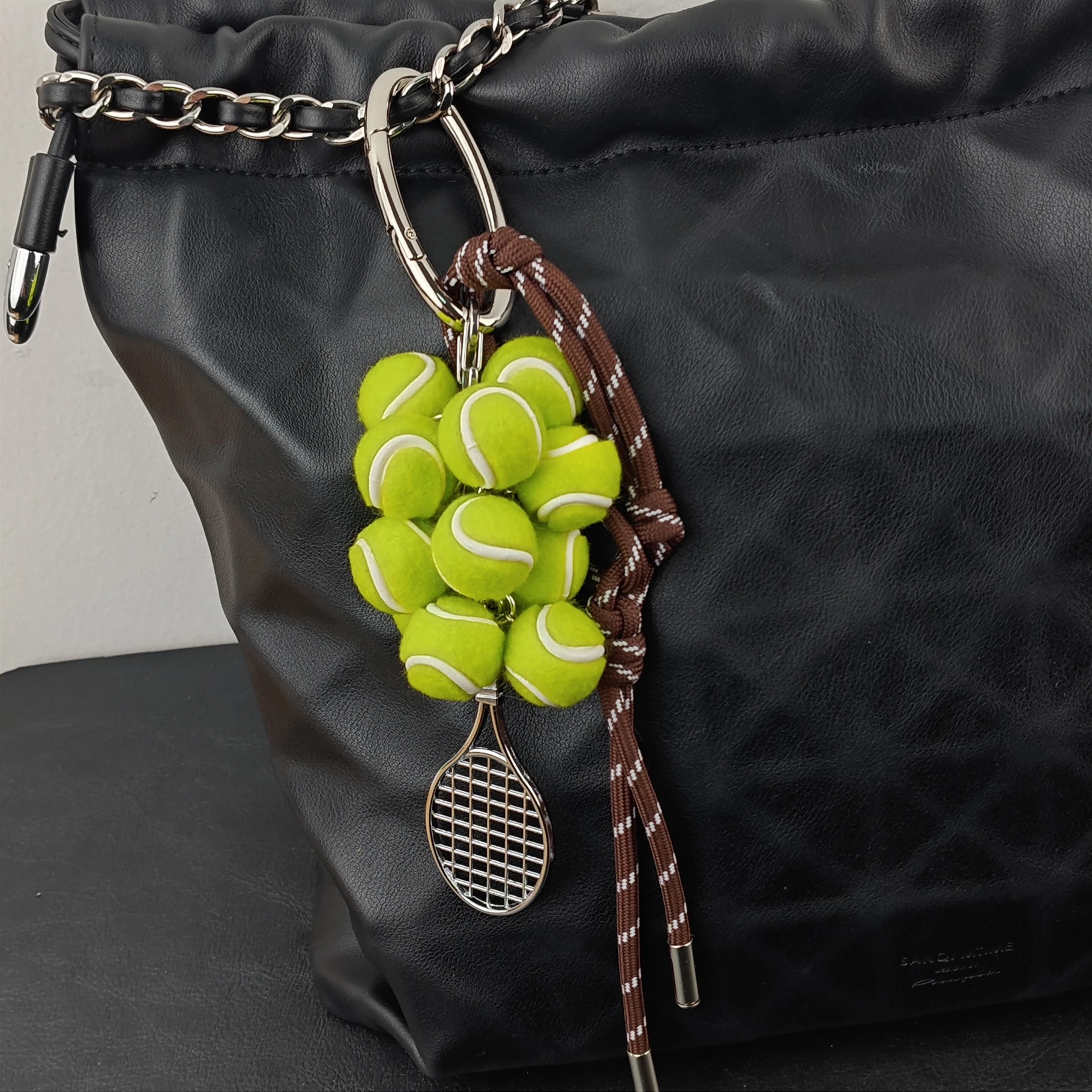 Handmade Tennis Delicate Charms Bag Pendant Keychain Cute Exquisite green Purple yellow Bunch Of Grapes Fashion Accessories Gift