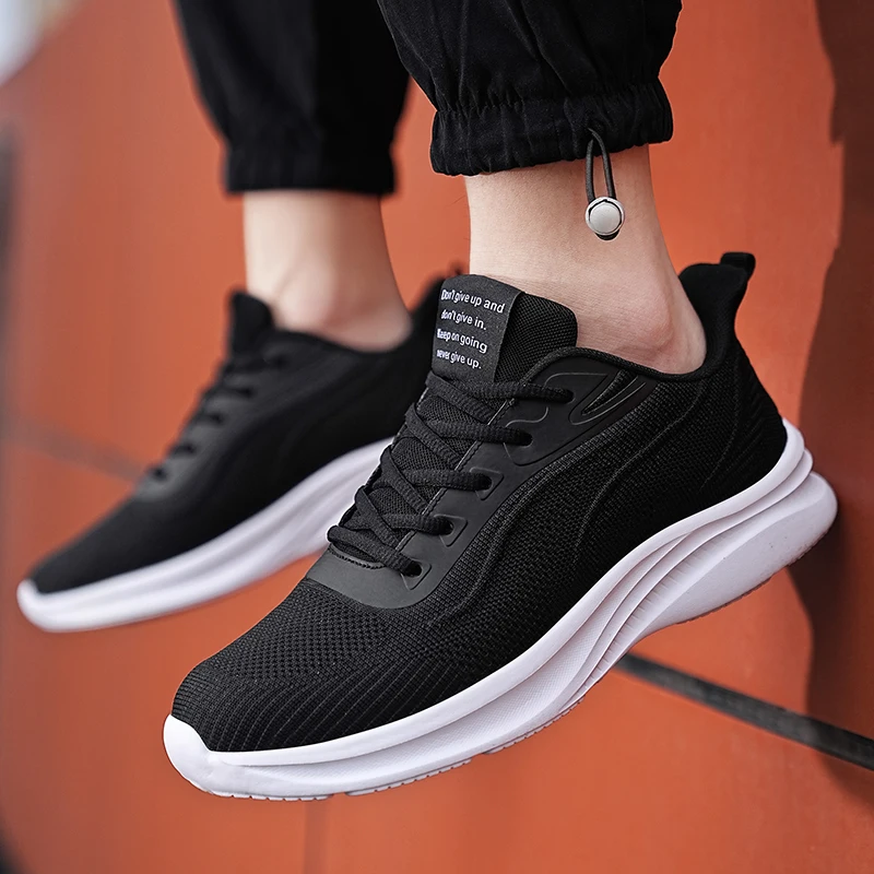 2023 New Summer Sports Shoes Soft Running Shoes Thick and Breathable Vulcanized Shoes Lace Up Mesh Men's Casual Shoes