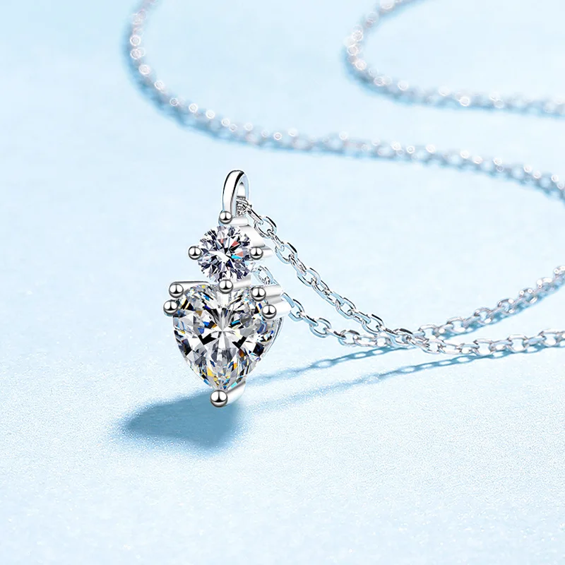 Women Valentine's Day 18K White Gold Wedding Necklaces 1.2CT Moissanite Diamond Engagement PT950 Girl Birthday Gift Pendant Wife