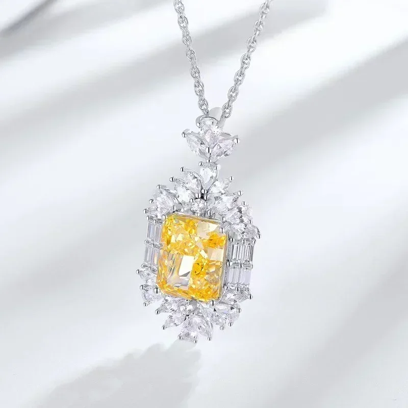 Sparkling Yellow Cubic Zirconia Necklace for Women\'s Wedding Anniversary Party Luxury Accessories Gifts Fashion Jewelry Pendant