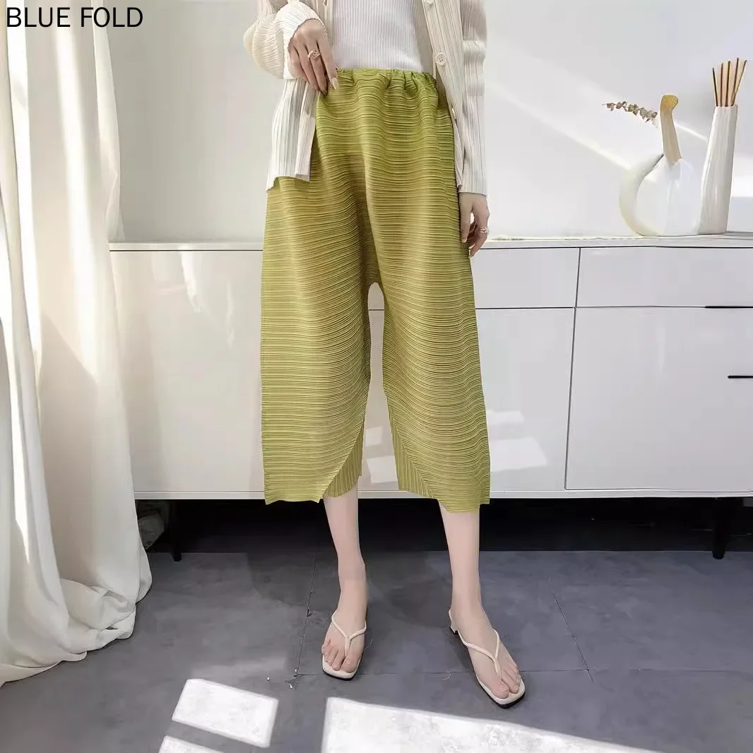 

MIYAKE-Women's Pleated Cropped Pants, Comfortable, Casual, High Waist, Slimming, Fashionable, All-match, Summer, New, 2024