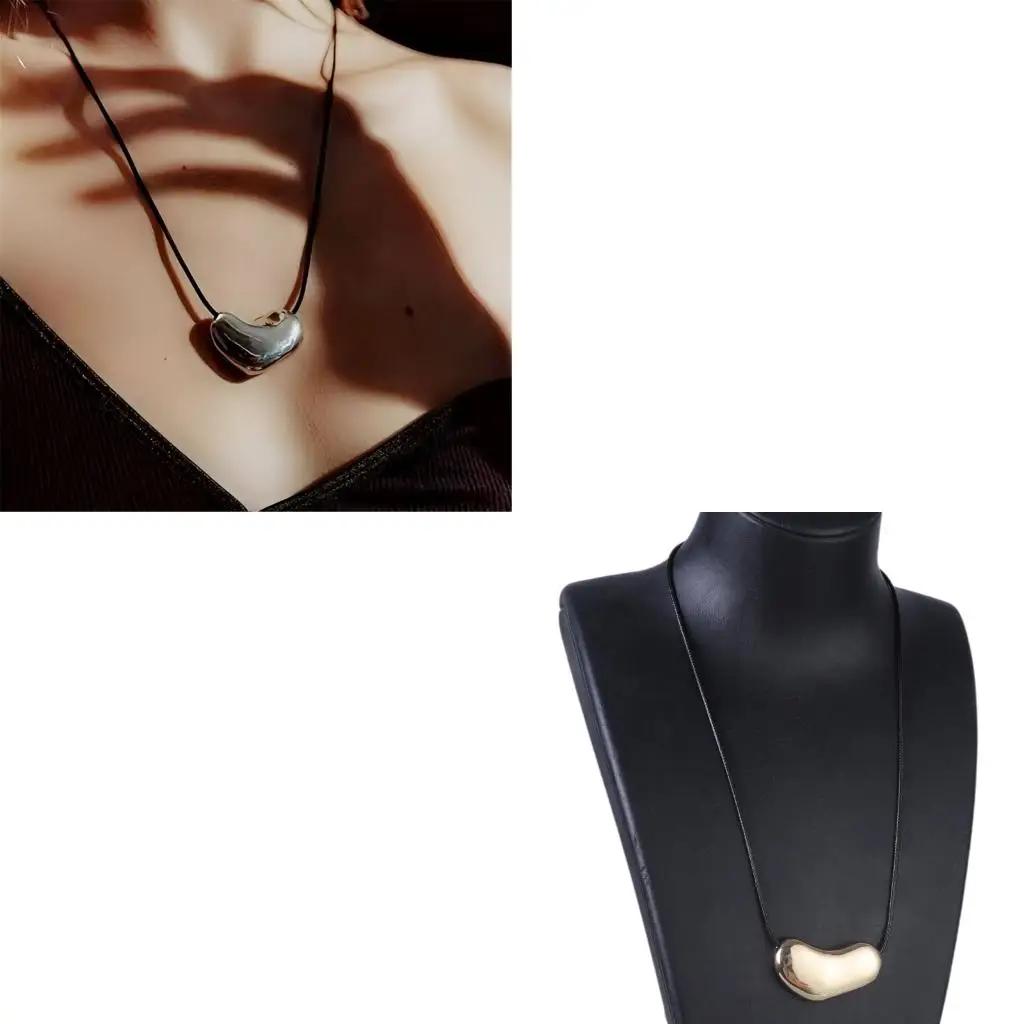 Fashionable Pendant Leather Rope Necklace Adaptable for Trendy Women