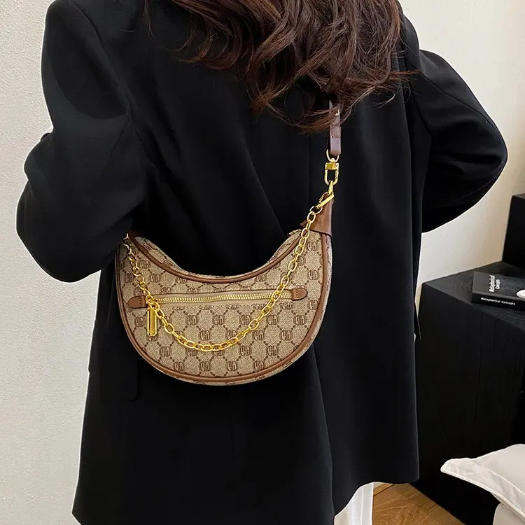 

‌New 2025 Light Luxury Printed Crescent Bag Croc-Embossed PU Leather Chain Strap for Commute Office Beach Vacation Casual‌