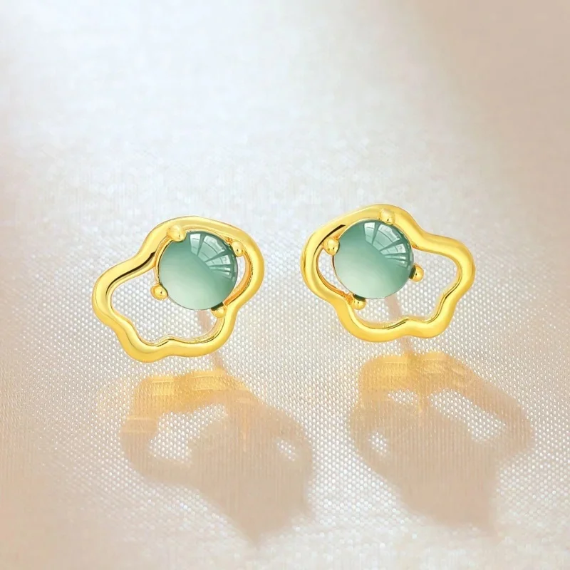 Hot-Sale New Small Fresh Clouds Natural Jade Earrings Simple Luxury Earrings Jewelry For Women
