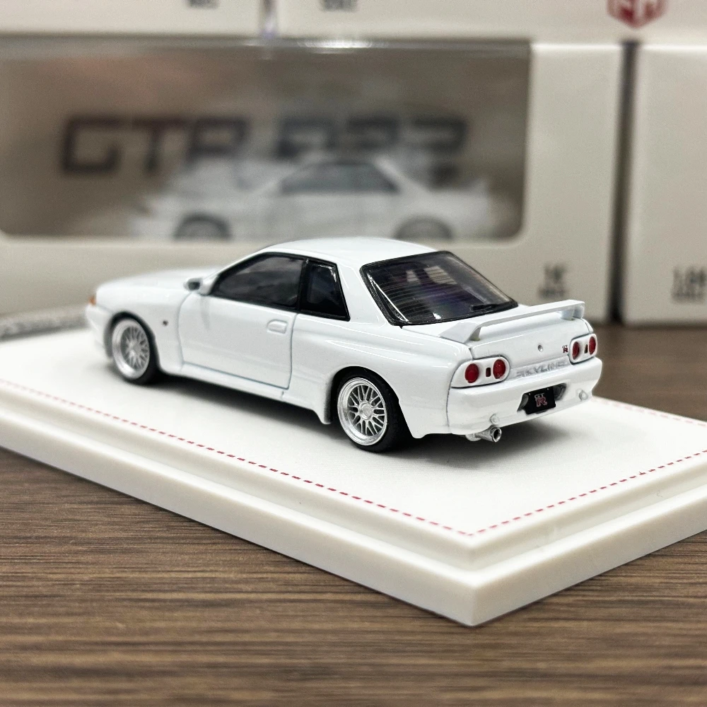 Focal Horizon FH 1/64 الجيل الثالث R32 Diecast إصدار محدود سبيكة نموذج سيارة قابل للجمع مفتوح بالكامل