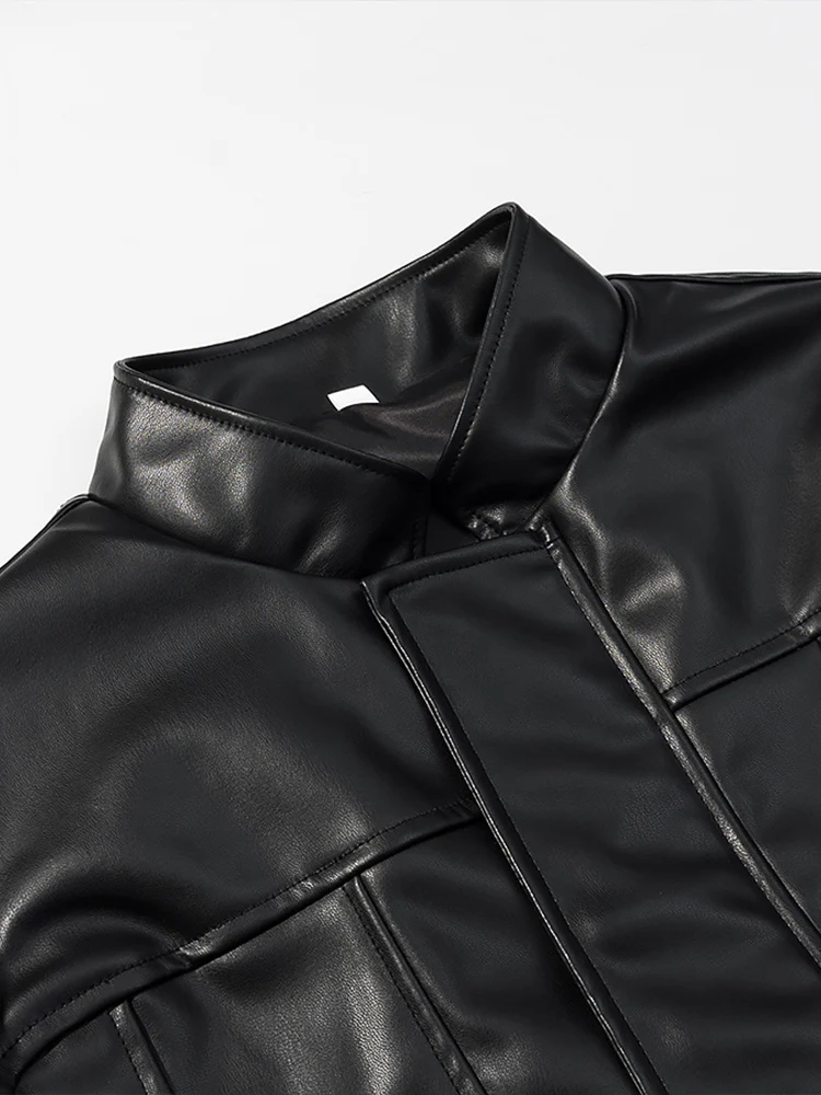 سترة جلدية قصيرة عصرية ومتعددة الاستخدامات على الطراز الأوروبي للسيدات بلون سادة وياقة واقفة.