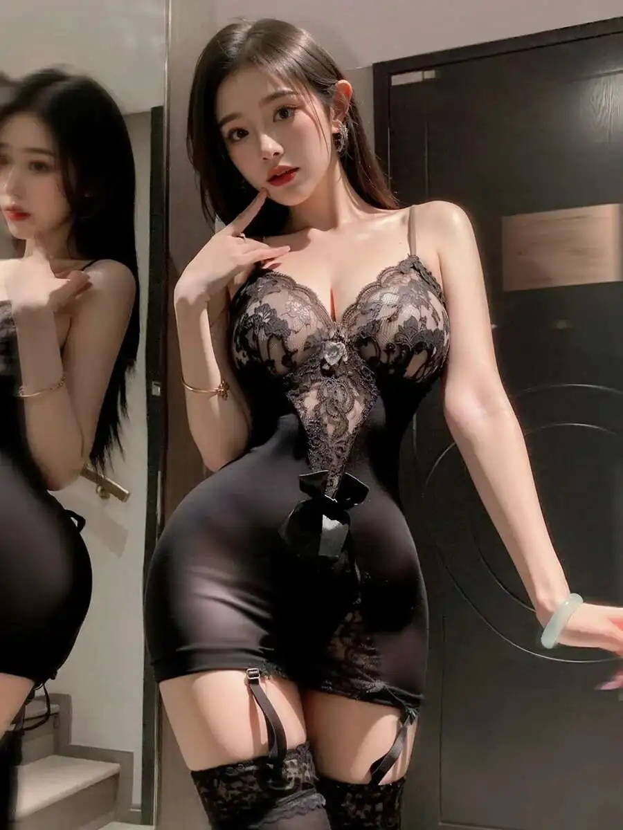 فستان مثير بدون ظهر عميق على شكل حرف V بدون أكمام، فستان دانتيل شبكي مطرز بالزهور، فستان شفاف ملفوف على الورك، أنيق وساحر CEOE