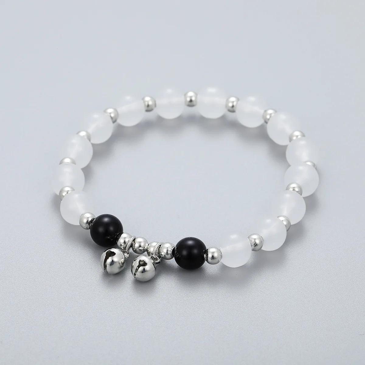 Women Fashion Smooth White Opal Moon Stone Bracelet Elastic Cord Cat Eyes Stone Bead Bell Hand Chain Adjustable Jewelry Gifts