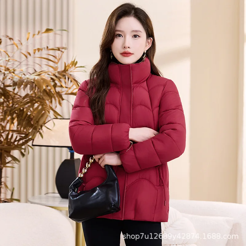 2025年冬新作綿服 多用途、ファッショナブルでスタイリッシュ、細見え効果あり、新年の軽やかな女性用服