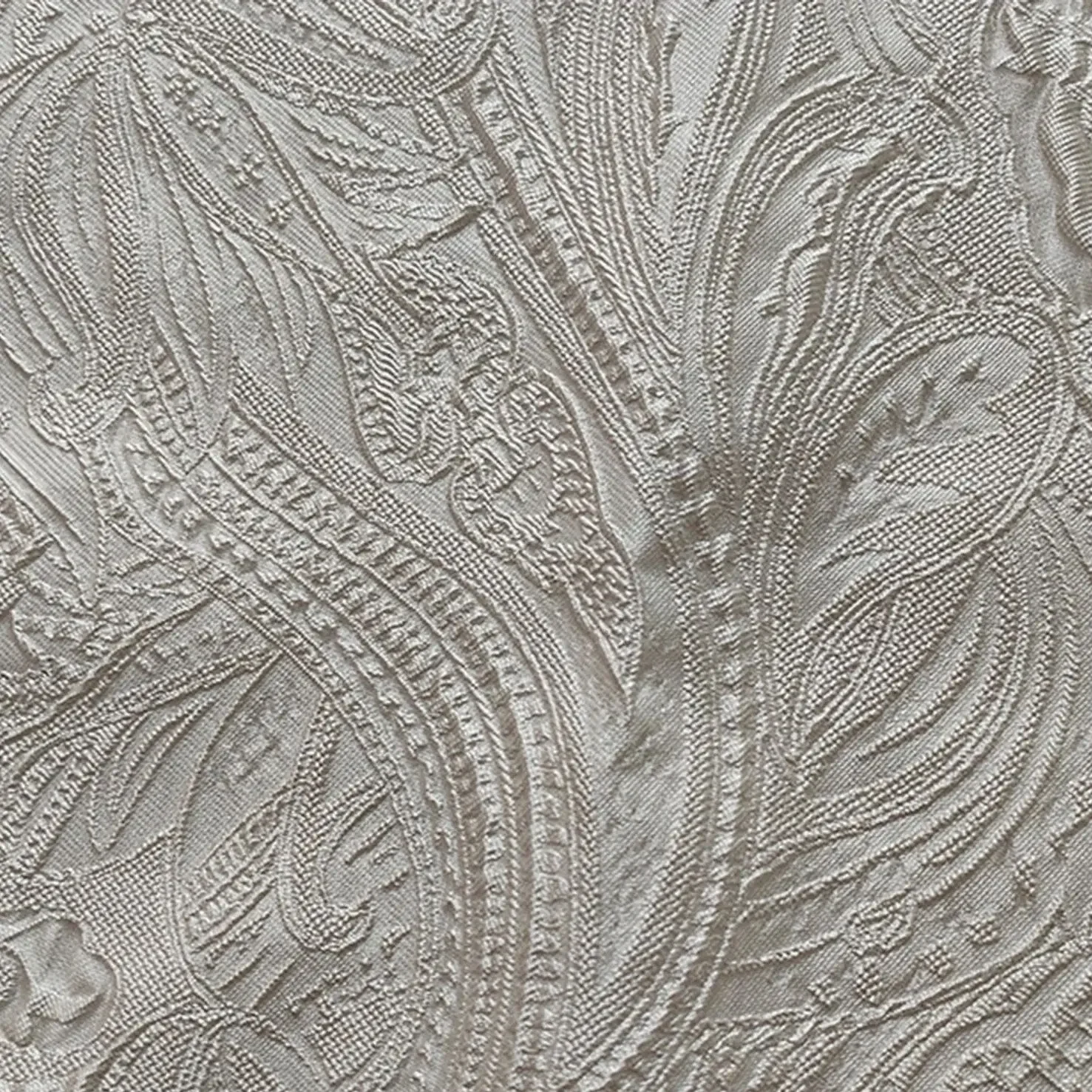 White Large Rose Thread Jacquard Three-dimensional Texture Fabric Dress Handmade DIY Clothing Fabric view 4