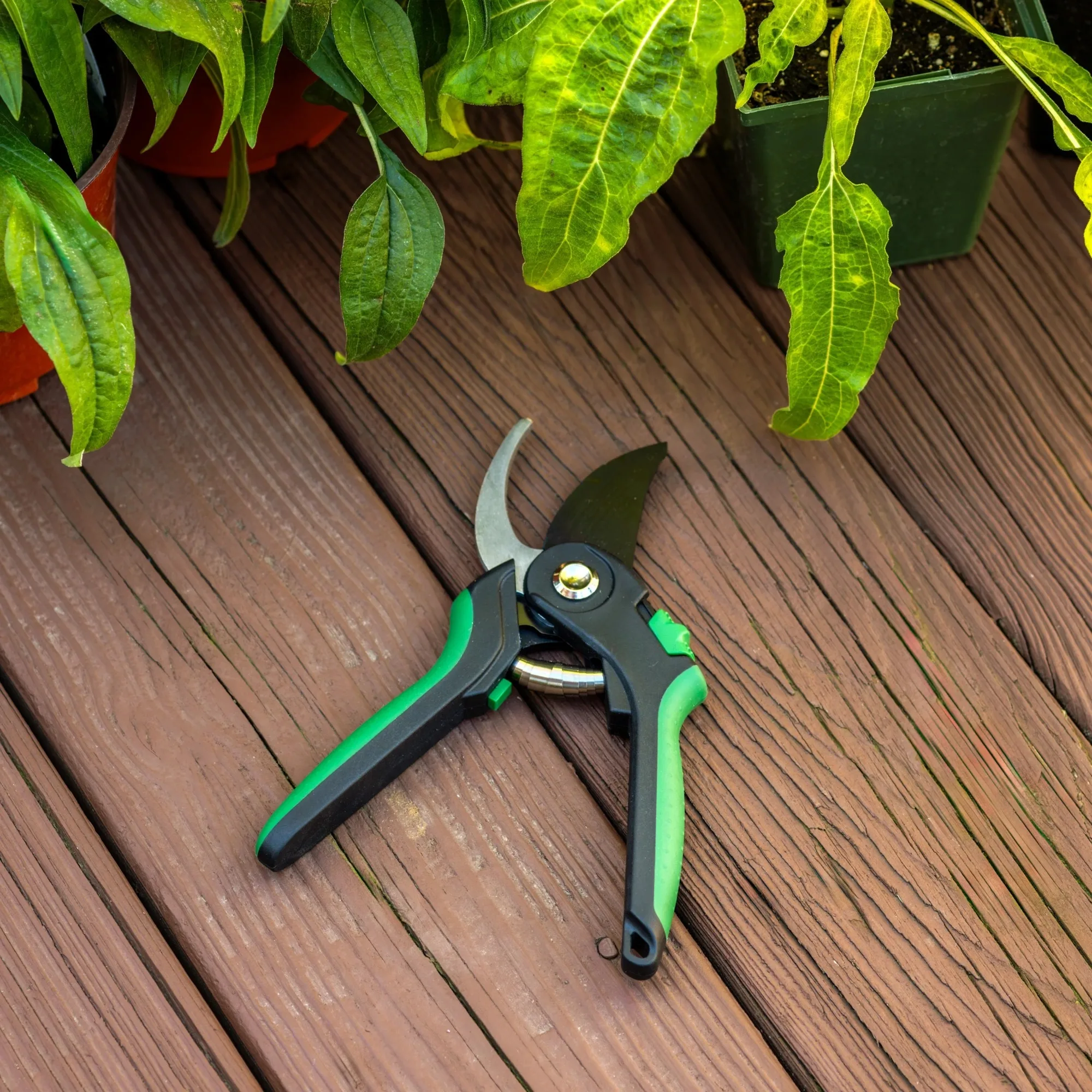 Expert Gardener 1-inch Cutting Bypass Pruner