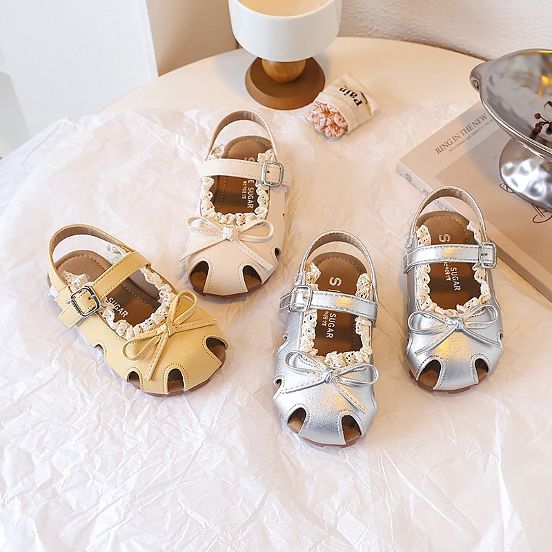 

Girls Bowknot Princess Leather Shoes Sweet Bowknot Children Lace Flat Shoes Fashion 2025 Summer New Kids Causal Sandals