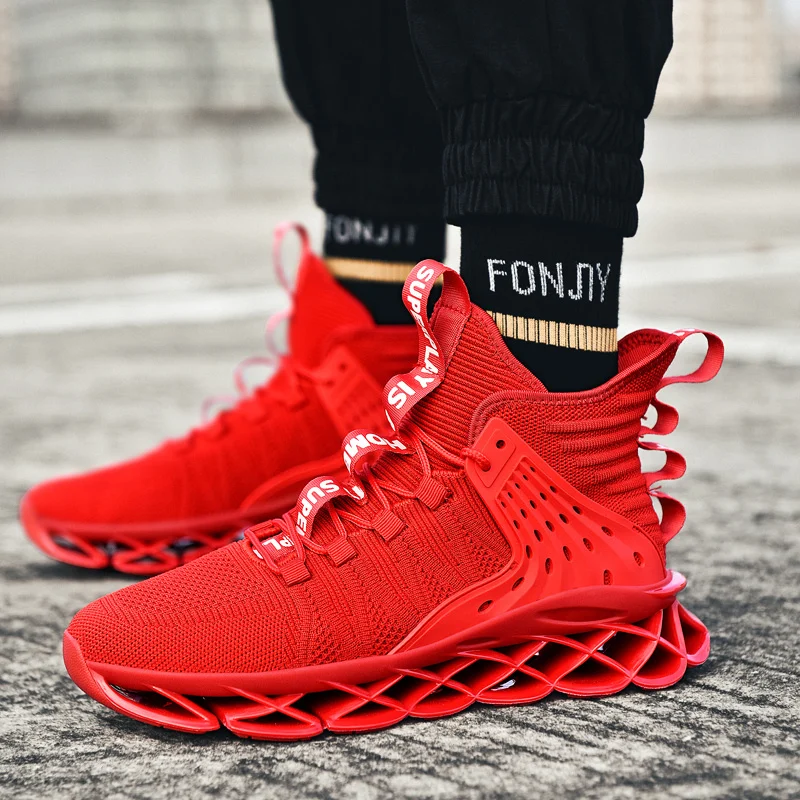 Mens Red Trainers Sneakers Trendy Luxury Male Casual Shoes Race Breathable Fashion Running Shoes for Men Outdoor Lace Up Sports