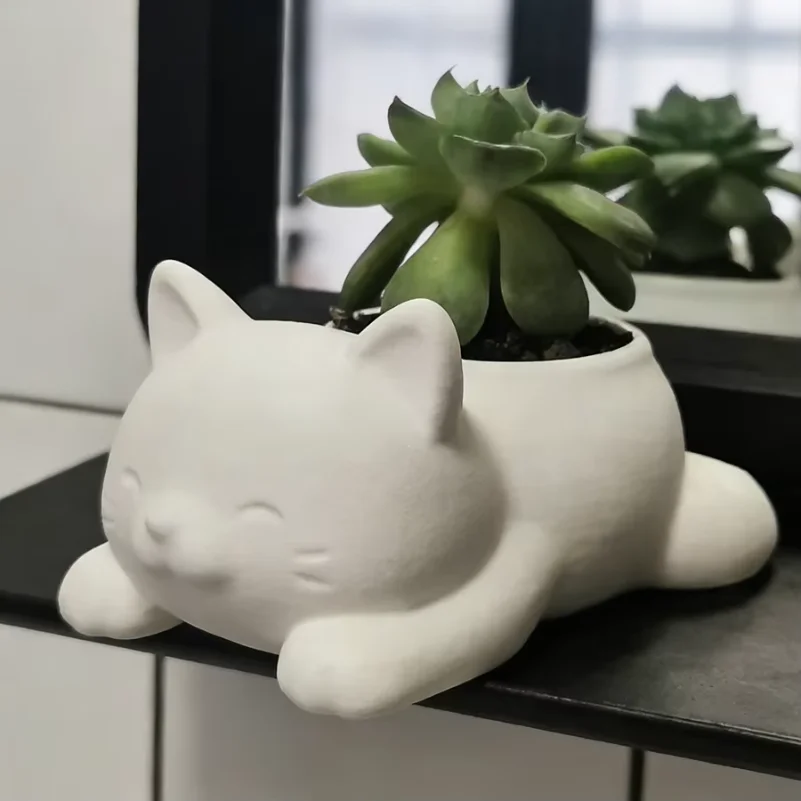 

1pc Cartoon Lying Cat Flower Pot, Home Living Room Tabletop Entryway Decoration, Creative Family Garden Planter for Succulents