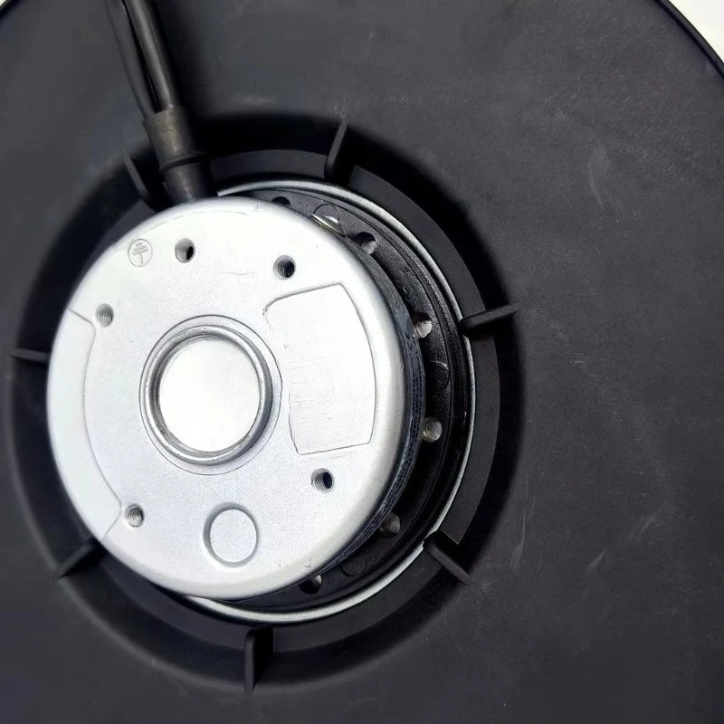 New R2D225-RA26-21 R2D225-RA26-11R2D225-RA26-23 R2D225-RA26-20 DC Speed Control Fan