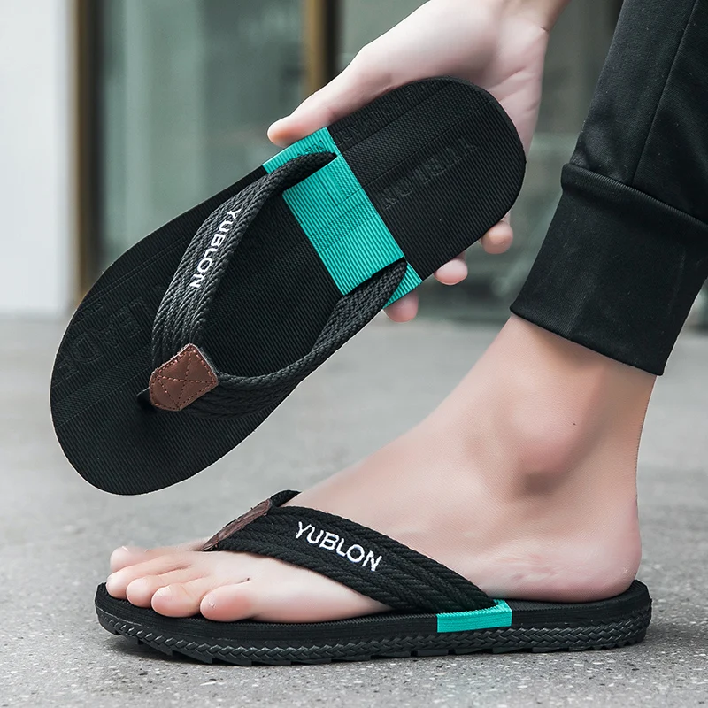 Summer Trend Contrasting Flip Flops for Men Wearing Non-slip Soft Bottom Braided Beach Sandy Rubs