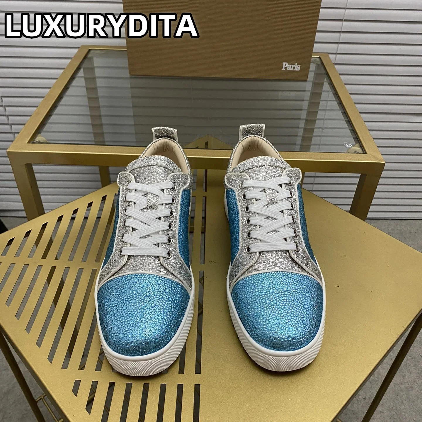 

Top Quality Womens Trendy Casual Tennis Shoes Luxury Mens Real Leather Sneakers 35-48 Designr Rivet Red Sole Lovers Shoes M0091