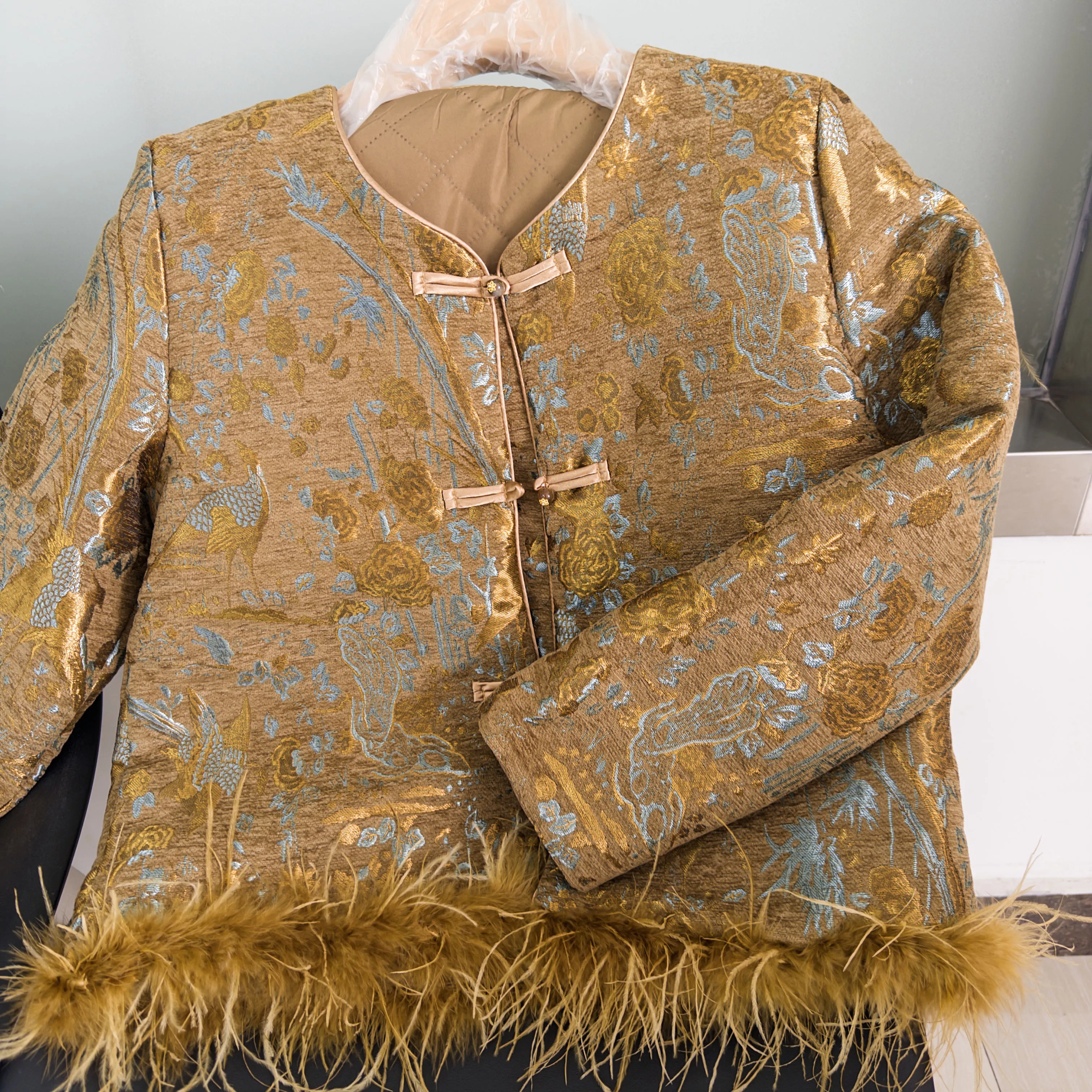 2025 Autumn New Chinese Style Hanfu Costume Jacket Women Luxury Feather Trim Tang Suit Clothes Long Sleeve Outwear Plus Size 4XL