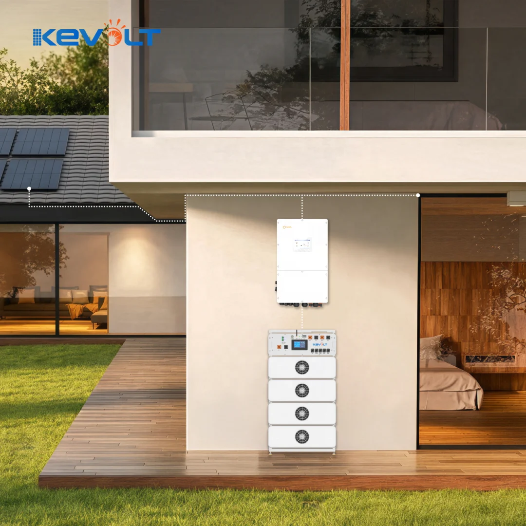 Solis EU IP66 30kW 40kW 50kW Power Three Phase High Voltage Hybrid Solar Inverter For Solar Energy System view 2