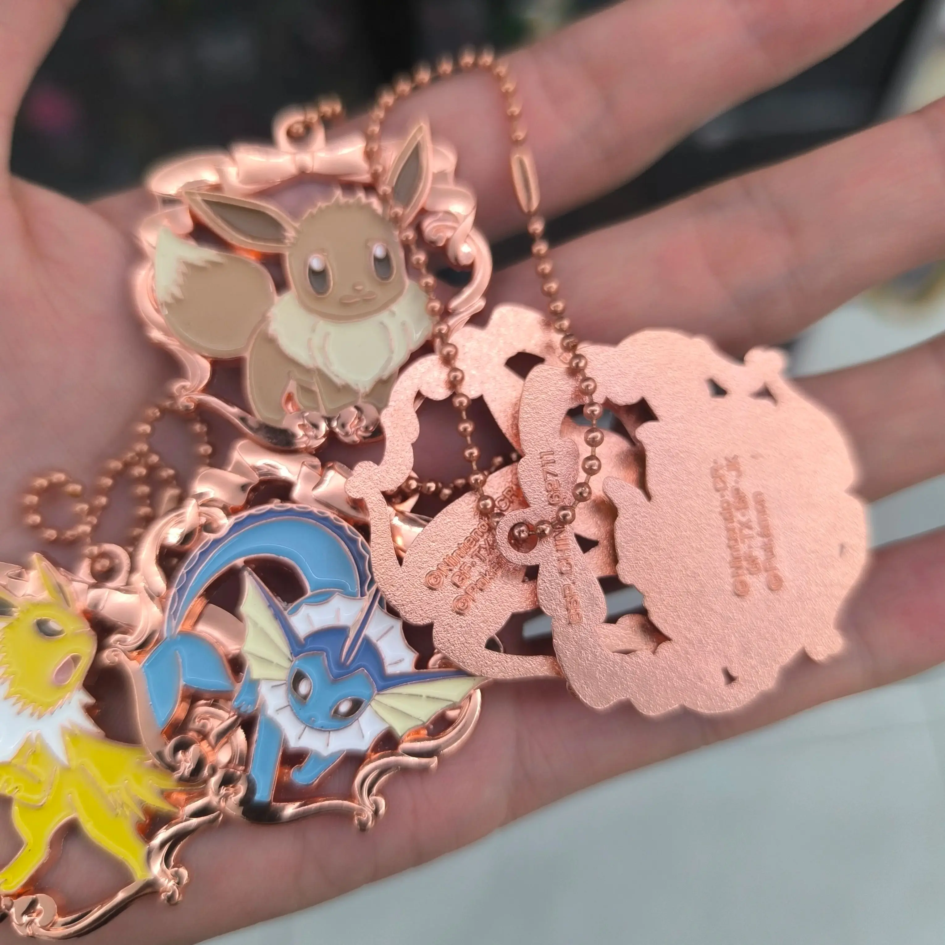Gantungan Kunci Figur Pokemon Jepang Lucu Kawaii Pikachu Mew Eeveelution Model Bola Anime Hadiah Mainan Barang Apresiasi