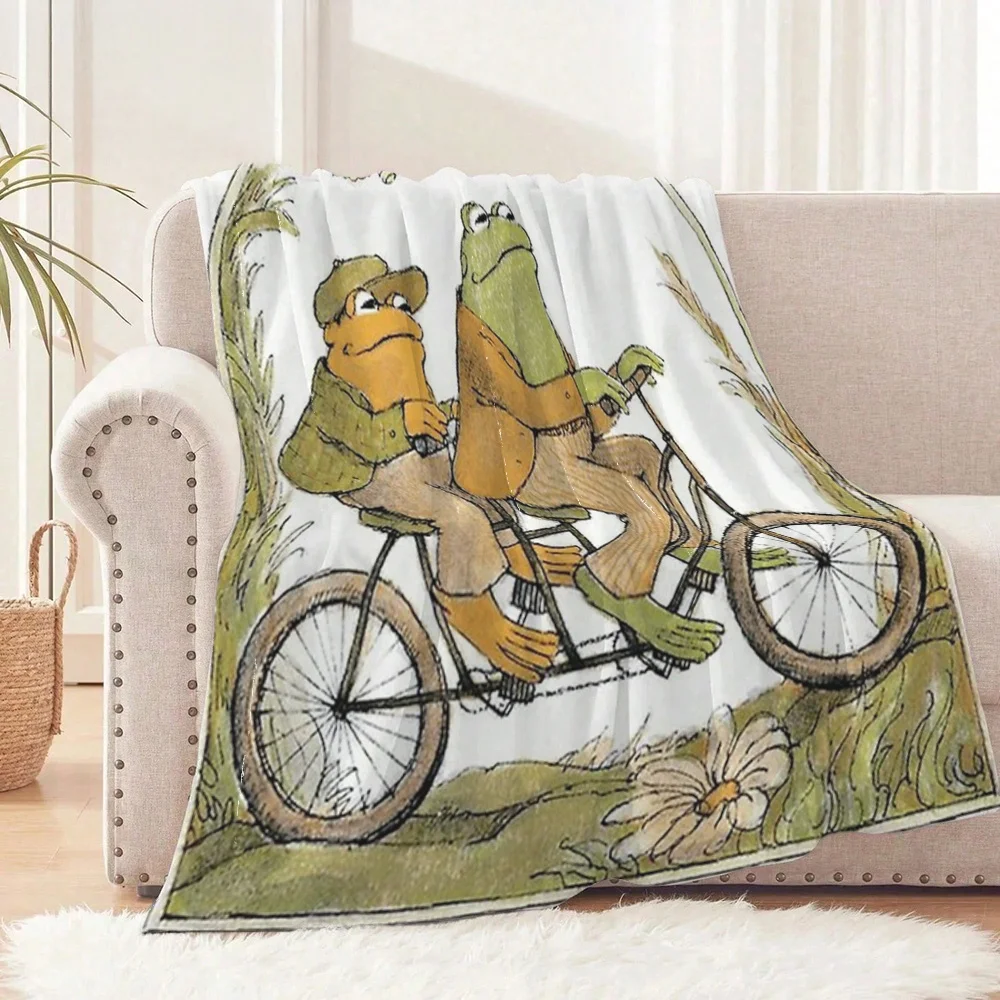 Frog Salamander Double-Seater Bicycle Flannel Blanket, 280Gsm Cozy Blanket, Suitable for Living Room Decor, Best Friend Gift for
