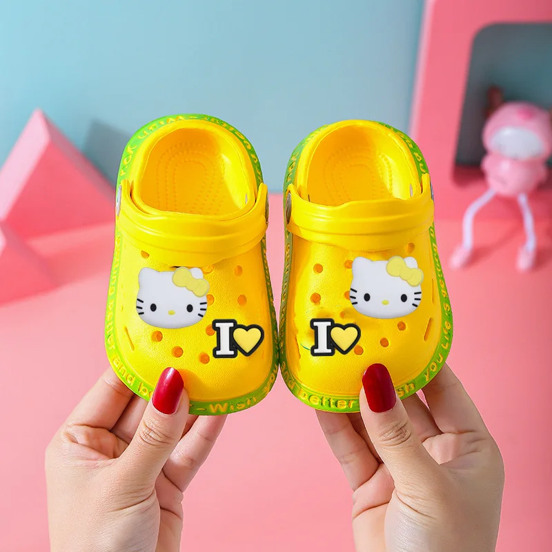 

Детские сандалии Hello Kitty для девочек, летние, для дома, с мягкой подошвой, нескользящие, с мультяшными рисунками, пляжная обувь Baotou для мальчиков, обувь Sanrio для малышей