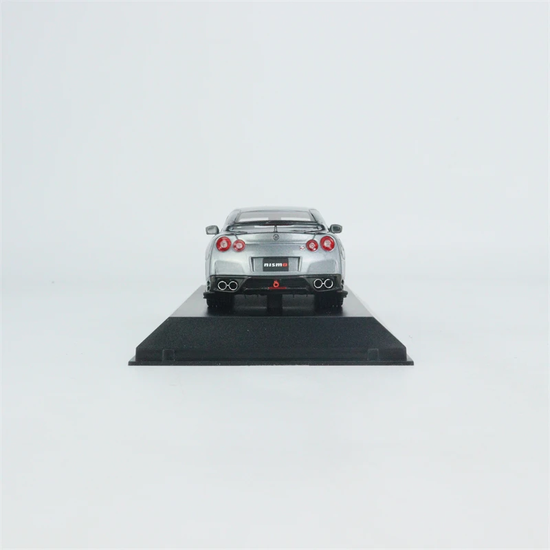 كيوشو 1:43 مقياس نيسان GT-R R35 نيسمو الراتنج نموذج سيارة ثابت تحصيل لعبة هدية تذكارية عرض حلية